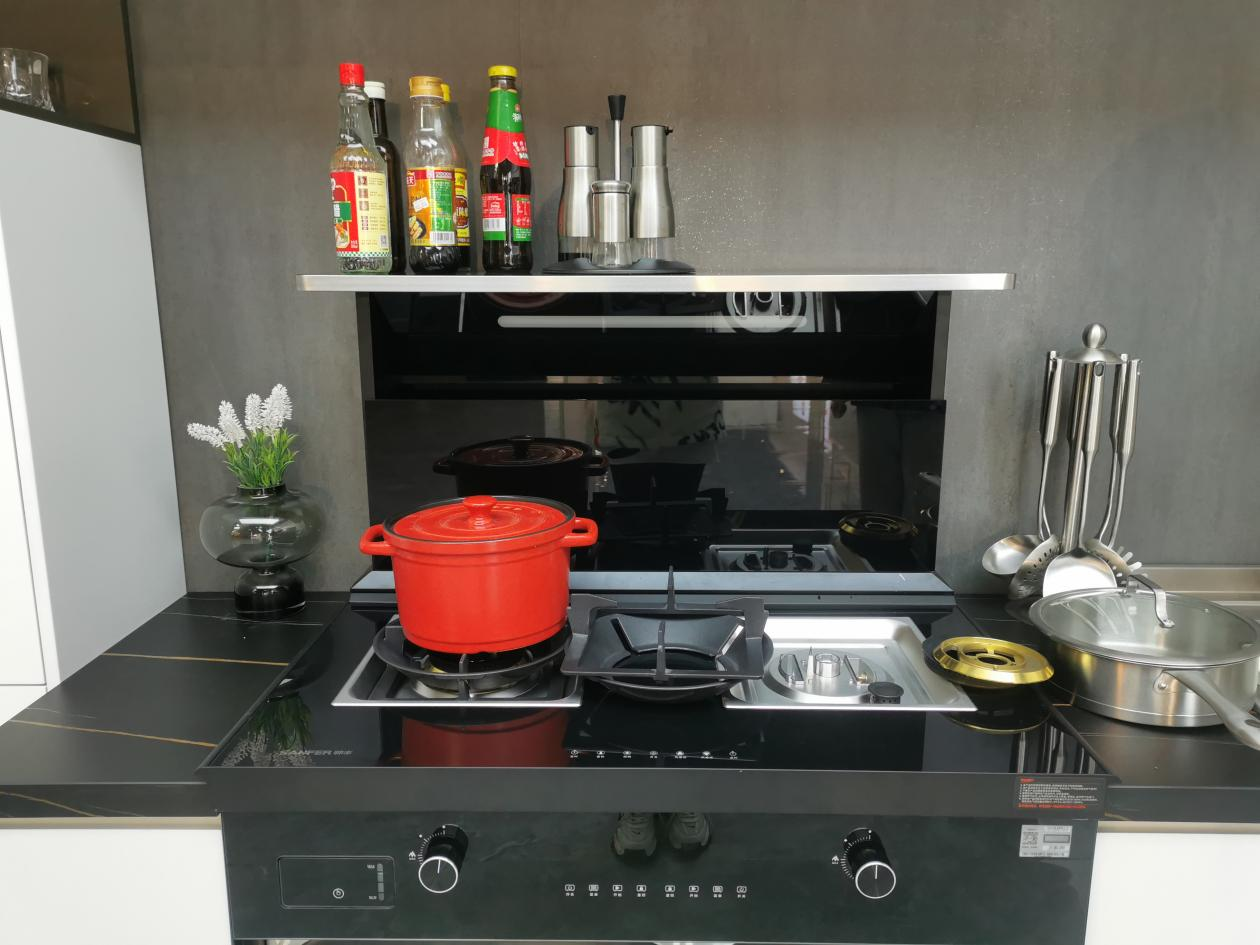 新房開(kāi)放式廚房裝修，高性?xún)r(jià)比集成灶10大品牌選購(gòu)指南“她”來(lái)了