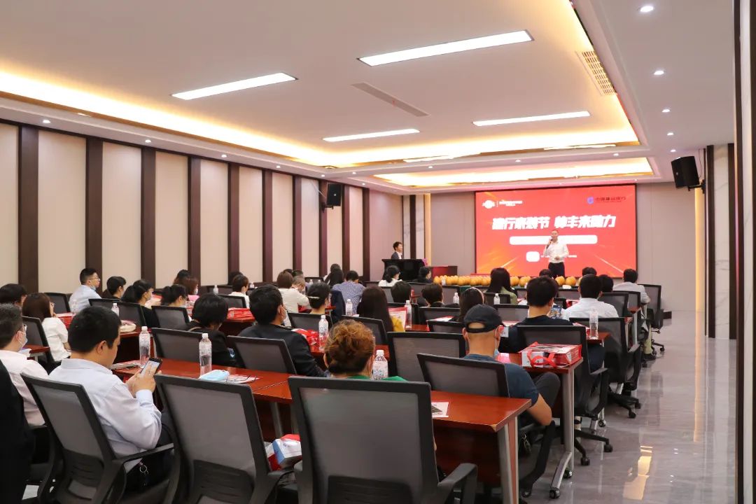 集成十大品牌帥豐電器聯(lián)合建設(shè)銀行開展建行家裝節(jié)活動