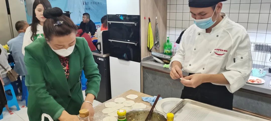 集成灶10大品牌帥豐甘肅張掖產(chǎn)品美食賦能，助力終端業(yè)績提升