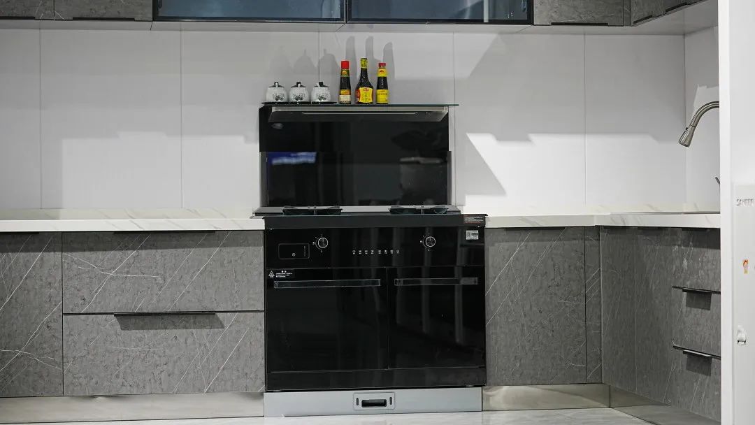 拒絕“廚房焦慮”，一部集成灶高端品牌帥豐電器就夠了！
