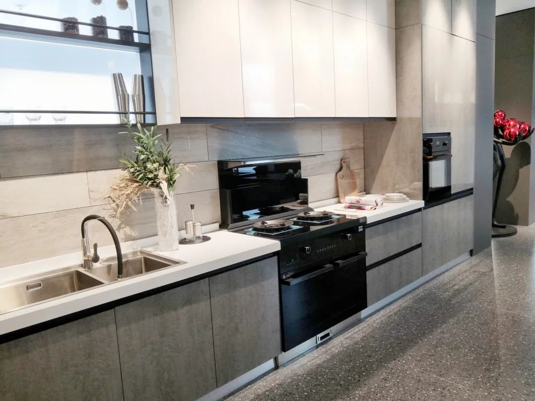 生活工作太慌張？有了集成灶品牌帥豐這個(gè)好幫手，省時(shí)又省力！