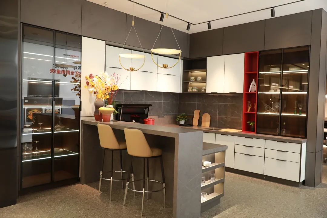 換新升級，帥豐集成灶全新五代店終端形象首批落地