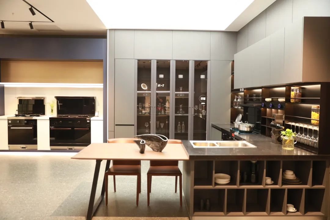 換新升級，帥豐集成灶全新五代店終端形象首批落地