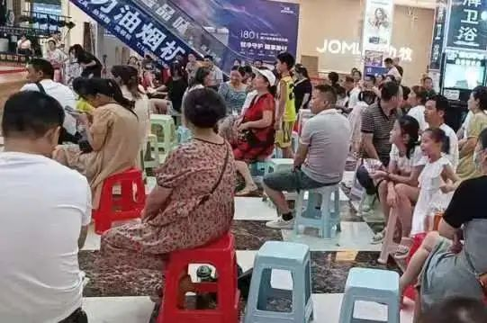 抓住這次集成灶搶購熱潮！ 帥豐電器限時送熱水器，冰箱、洗衣機(jī)！