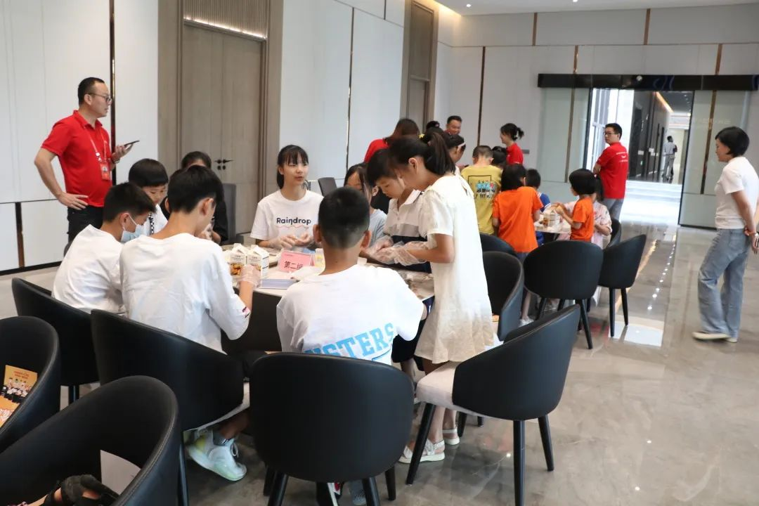 帥豐集成灶組織小美食家DIY趣游記活動，在勞動中尋找快樂