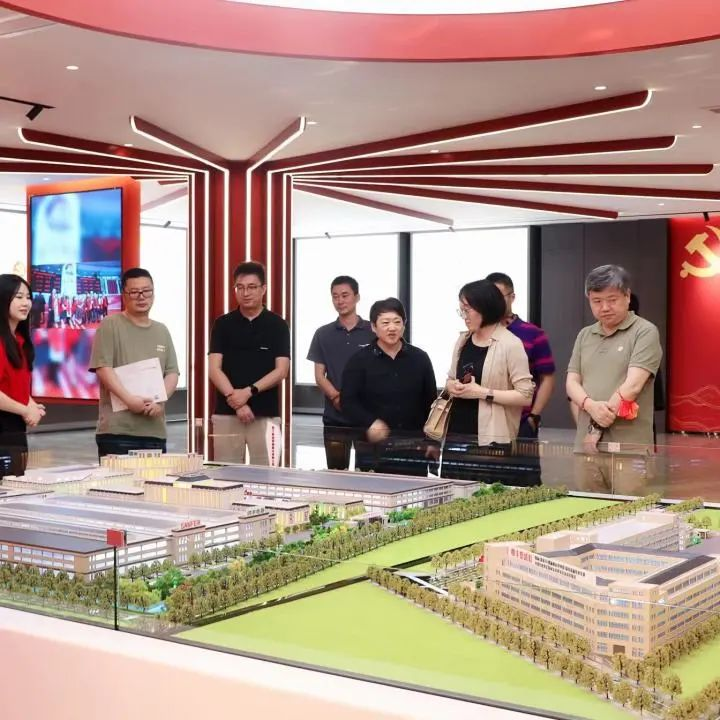 浙江省燃氣具協(xié)會秘書長一行到訪集成灶品牌帥豐電器參觀調(diào)研