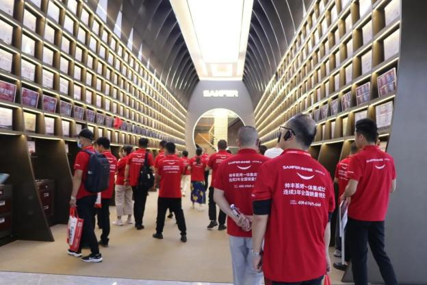 集成灶品牌帥豐電器“登頂計劃”加盟合作峰會圓滿成功！