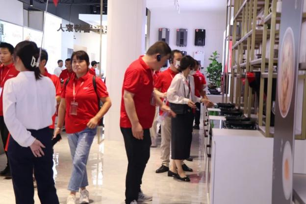 集成灶品牌帥豐電器“登頂計劃”加盟合作峰會圓滿成功！