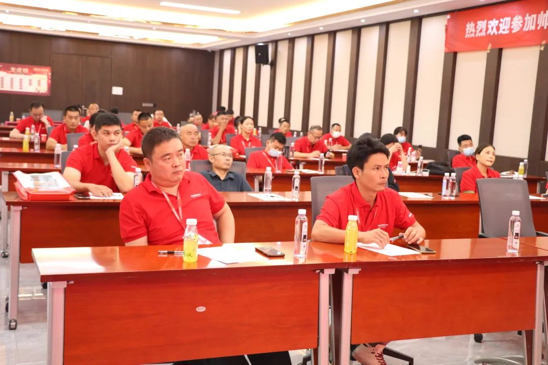 集成灶品牌帥豐電器“登頂計劃”加盟合作峰會圓滿成功！