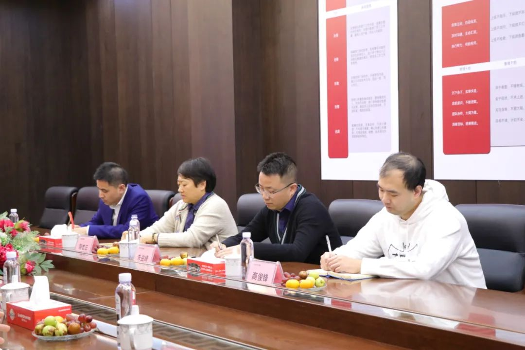 天貓優(yōu)品理想廚房王雁北一行蒞臨集成灶品牌帥豐電器參觀調(diào)研！