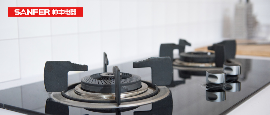 帥豐集成灶易清潔的秘密，探索晶鋼王面板的神奇“魔法”