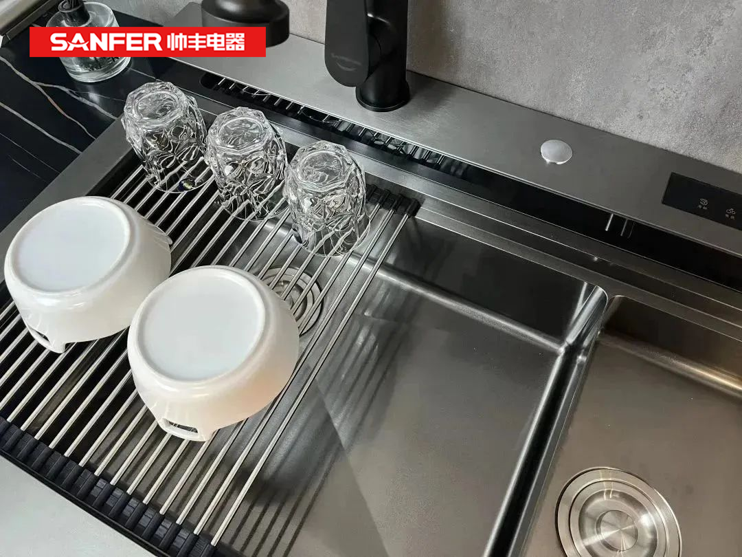 帥豐洗碗機(jī)集成水槽，給父母溫暖的陪伴！