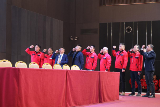 “兔”飛猛進 只爭朝夕，大國品牌帥豐電器2023新年動員大會順利召開