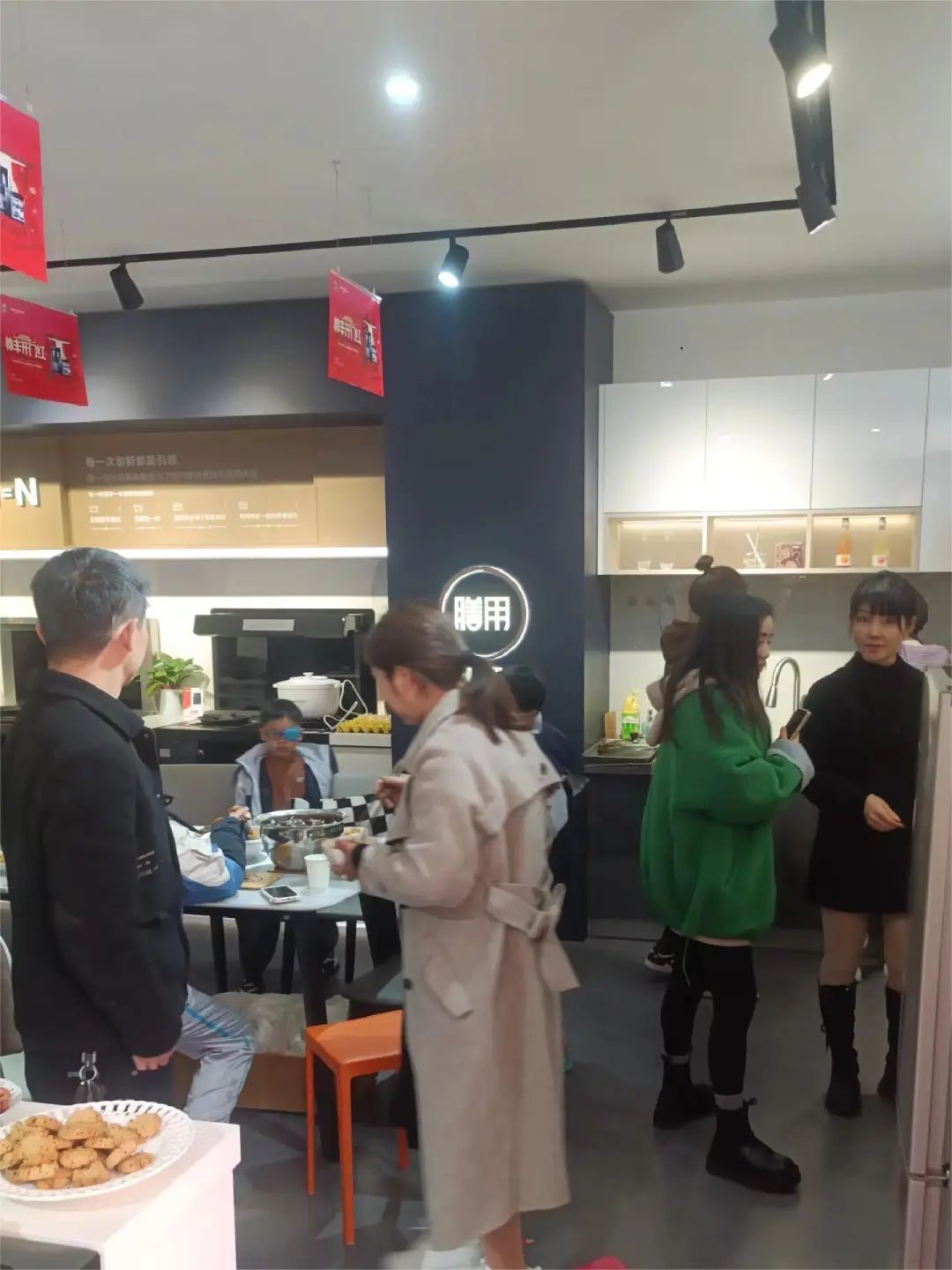 集成灶品牌帥豐為加盟商持續(xù)賦能，贏戰(zhàn)終端市場！