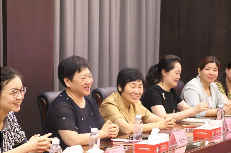 市領(lǐng)導(dǎo)蒞臨帥豐電器調(diào)研女企業(yè)家聯(lián)誼會(huì)，跑出“巾幗加速度”   