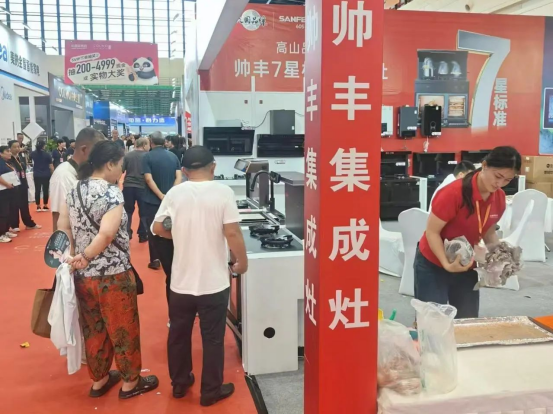 多維出擊 贏戰(zhàn)市場(chǎng)｜帥豐電器攜新品時(shí)空S7亮相家博會(huì)，火爆出圈！