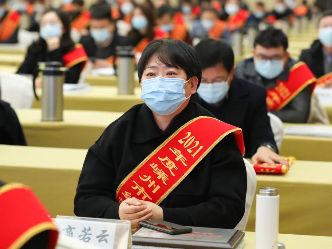 兩天連獲4項大獎，帥豐用實力“獎”話！