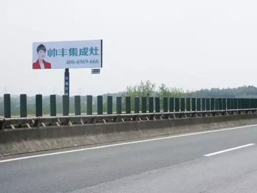 湖北新畫面全面上刊，近300塊廣告牌陸續(xù)閃耀全國！