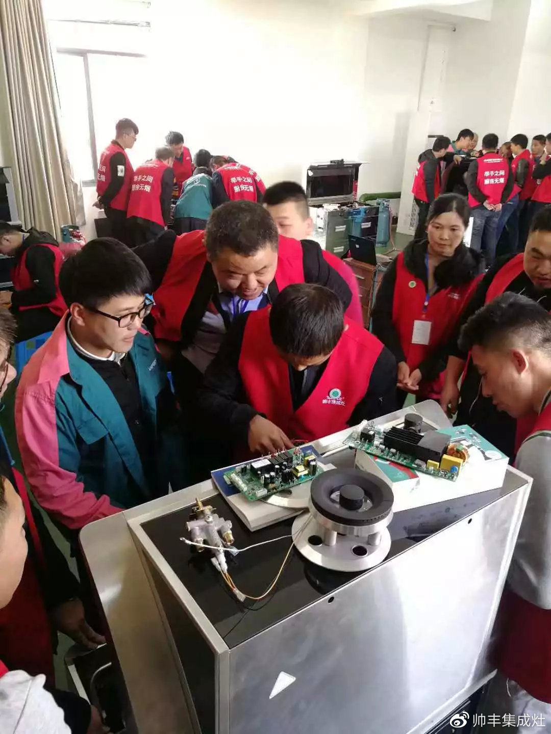 又一榮譽(yù)！帥豐獲售后服務(wù)五星級(jí)認(rèn)證證書(shū)