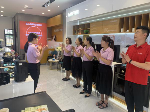 帥豐集成灶全國標桿門店贛州店銷售秘笈大揭秘