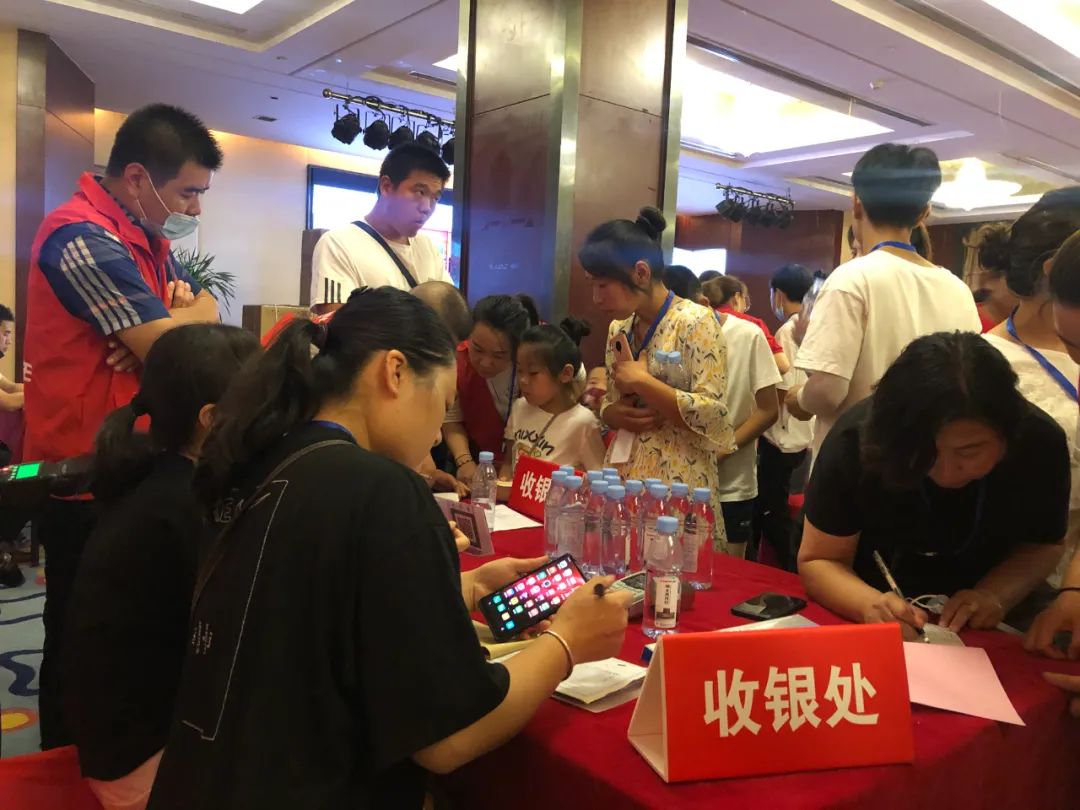 鉅惠來襲|帥豐總裁簽售三城聯(lián)動(dòng)，嗨翻一夏