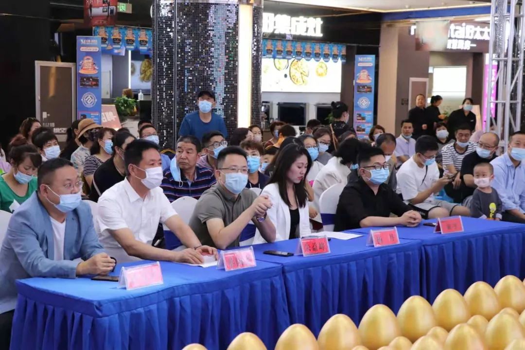 收官之戰(zhàn)火爆來(lái)襲，帥豐集成灶總裁簽售會(huì)，三城聯(lián)動(dòng)！