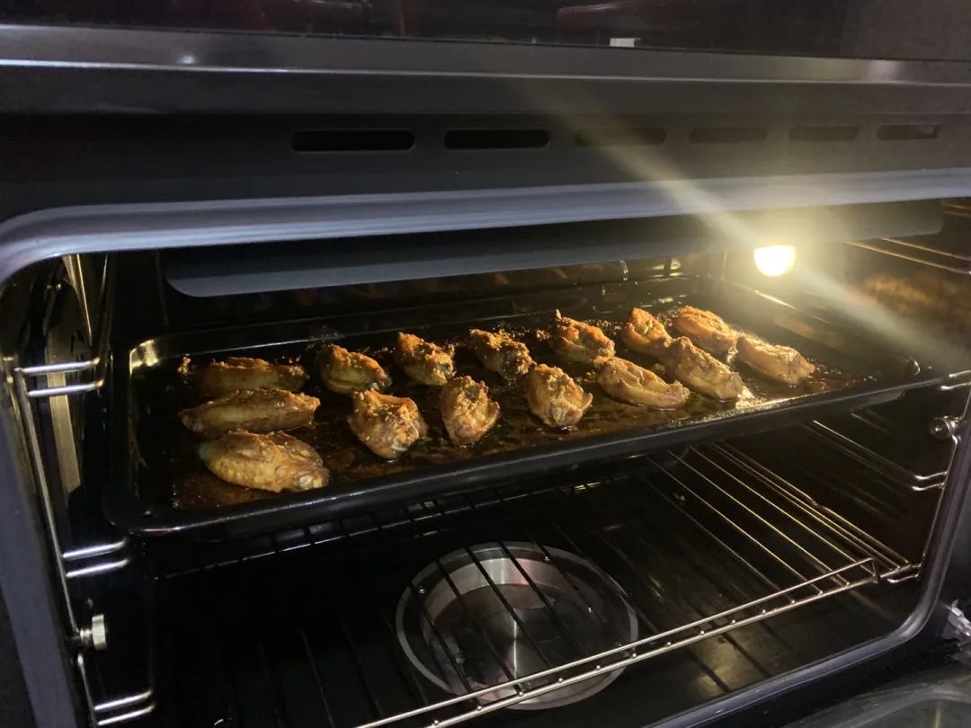 收官之戰(zhàn)火爆來(lái)襲，帥豐集成灶總裁簽售會(huì)，三城聯(lián)動(dòng)！