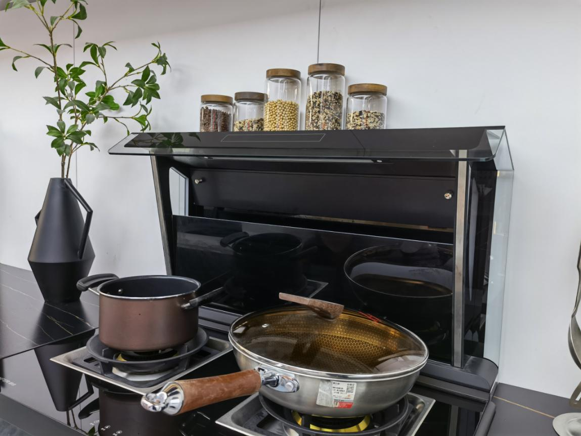 集成灶還是分體灶，我們應(yīng)該怎樣選擇？