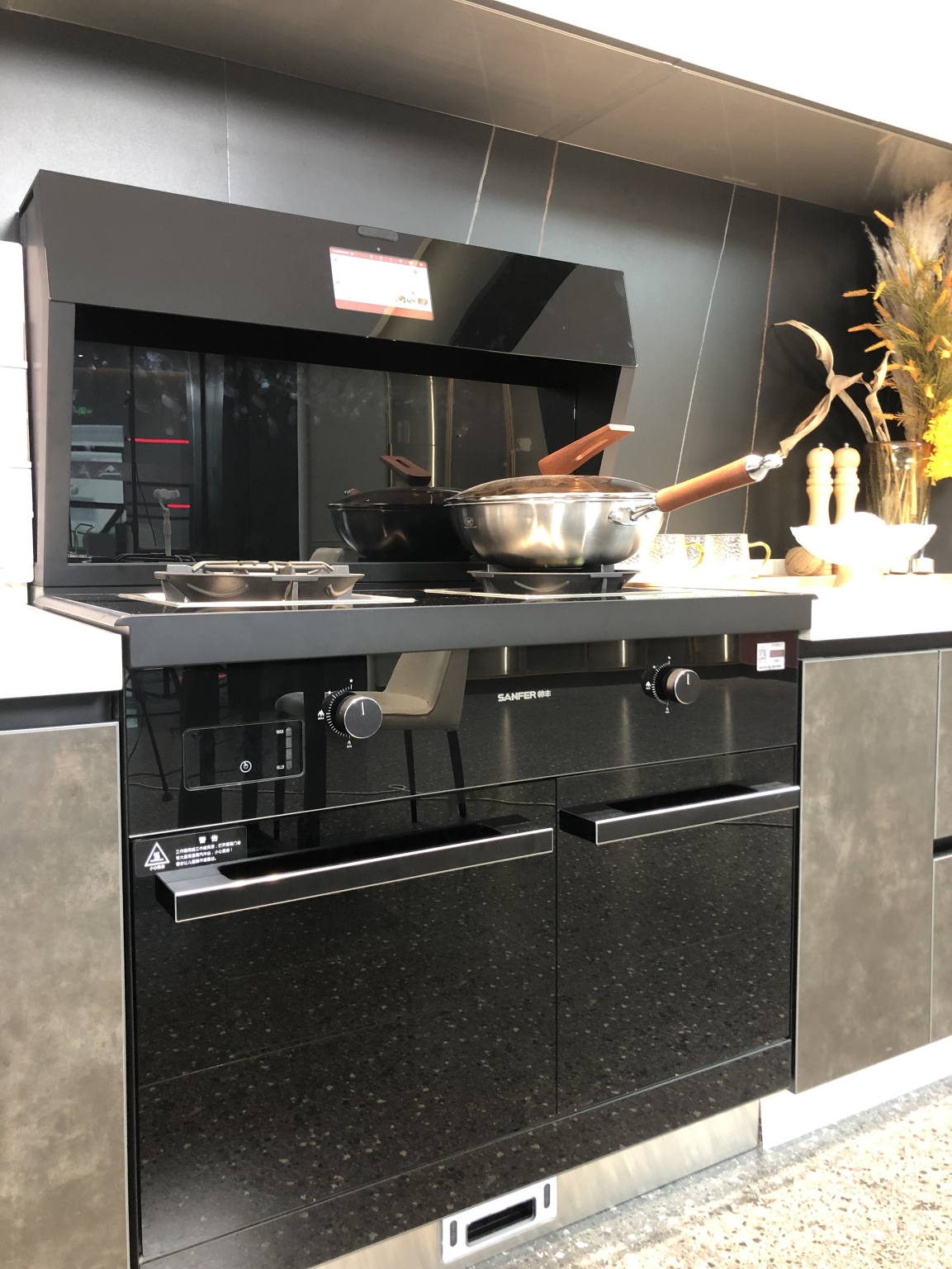 有哪些年輕人喜歡用，市面上比較熱銷的家電？