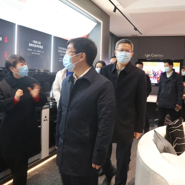 行業(yè)標(biāo)桿，彰顯豐采|紹興市委副書(shū)記、代市長(zhǎng)施惠芳一行蒞臨帥豐調(diào)研指導(dǎo)！